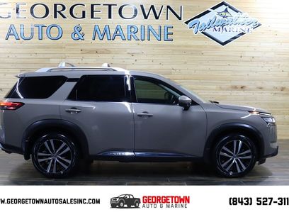 Used 2024 Nissan Pathfinder Platinum w/ Cargo Package