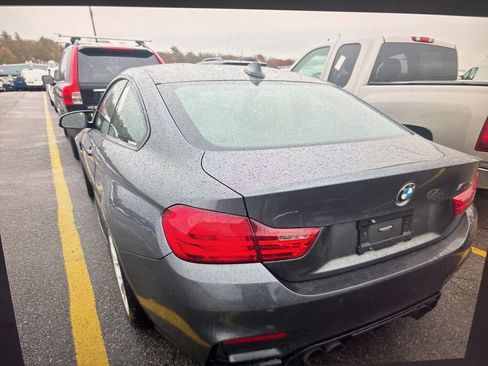 Used 2016 BMW M4 Coupe RWD image 2
