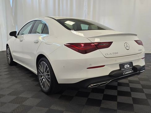 Used 2025 Mercedes-Benz CLA 250 4MATIC image 4
