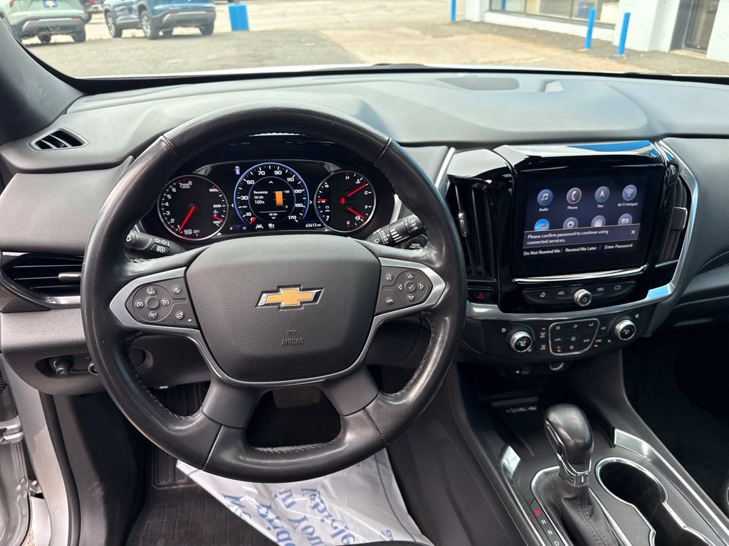 Used 2022 Chevrolet Traverse Premier w/ LPO, Floor Liner Package AWD/4WD image 23