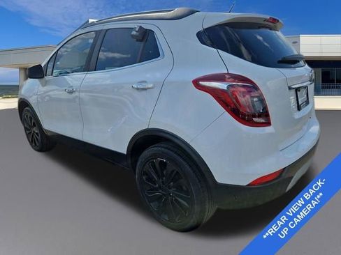 Used 2019 Buick Encore Preferred image 3