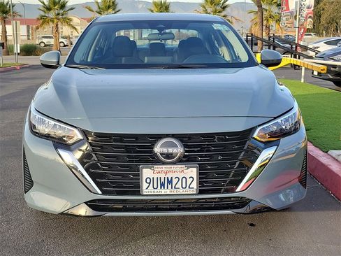 Used 2025 Nissan Sentra SV w/ All-Weather Package image 28