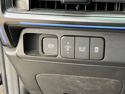 Used 2025 Hyundai Santa Fe Calligraphy AWD/4WD image 15