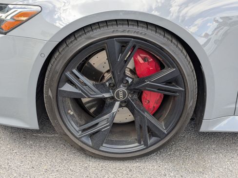 Used 2022 Audi RS 6 AWD/4WD image 10