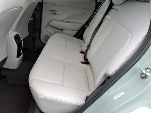 Used 2024 Hyundai Kona SEL AWD/4WD image 11