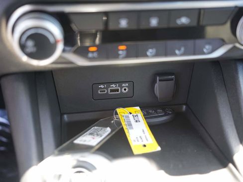 Used 2022 Nissan Sentra SV w/ Trunk Package FWD image 22