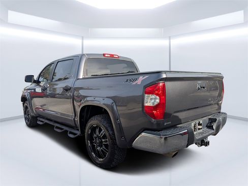 Used 2016 Toyota Tundra SR5 image 5