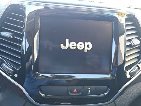 Used 2022 Jeep Cherokee Limited w/ Elite Package AWD/4WD image 14