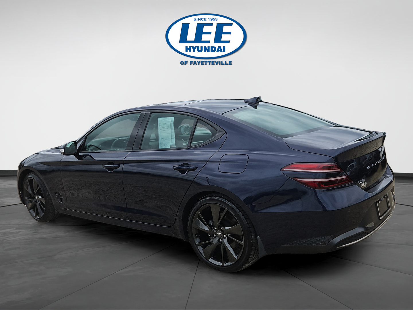 Used 2023 Genesis G70 2.0T w/ Sport Prestige Package RWD image 5