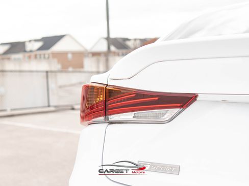 Used 2019 Lexus IS 300 w/ Navigation Package image 38