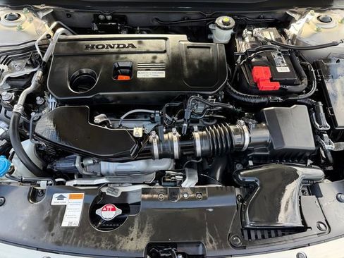 Used 2018 Honda Accord EX-L image 39