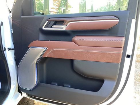 New 2025 GMC Sierra 2500 Denali Ultimate image 19