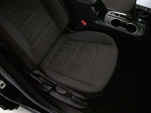 Used 2024 Chevrolet Equinox LT image 17