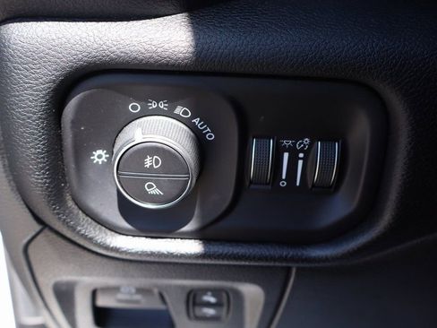 Used 2022 RAM 1500 Laramie image 21