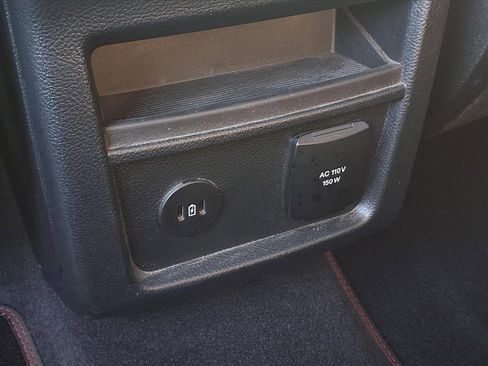 Used 2024 Ford Edge ST-Line w/ Class II Trailer Tow Package image 21