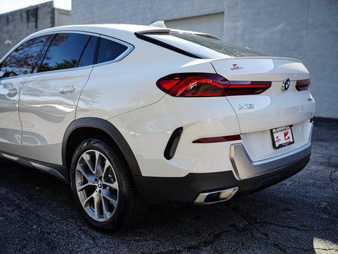 Used 2023 BMW X6 xDrive40i image 13