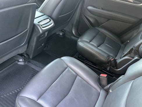 Used 2023 Cadillac XT6 Premium Luxury w/ Technology Package image 13