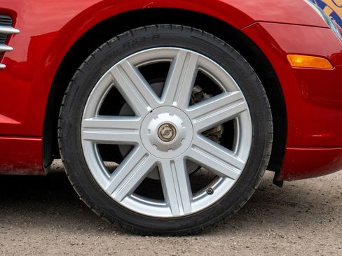 Used 2008 Chrysler Crossfire Limited RWD image 17