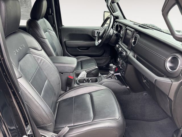 Used 2021 Jeep Wrangler Unlimited Sahara w/ Uconnect 4C Nav & Sound Group AWD/4WD image 15