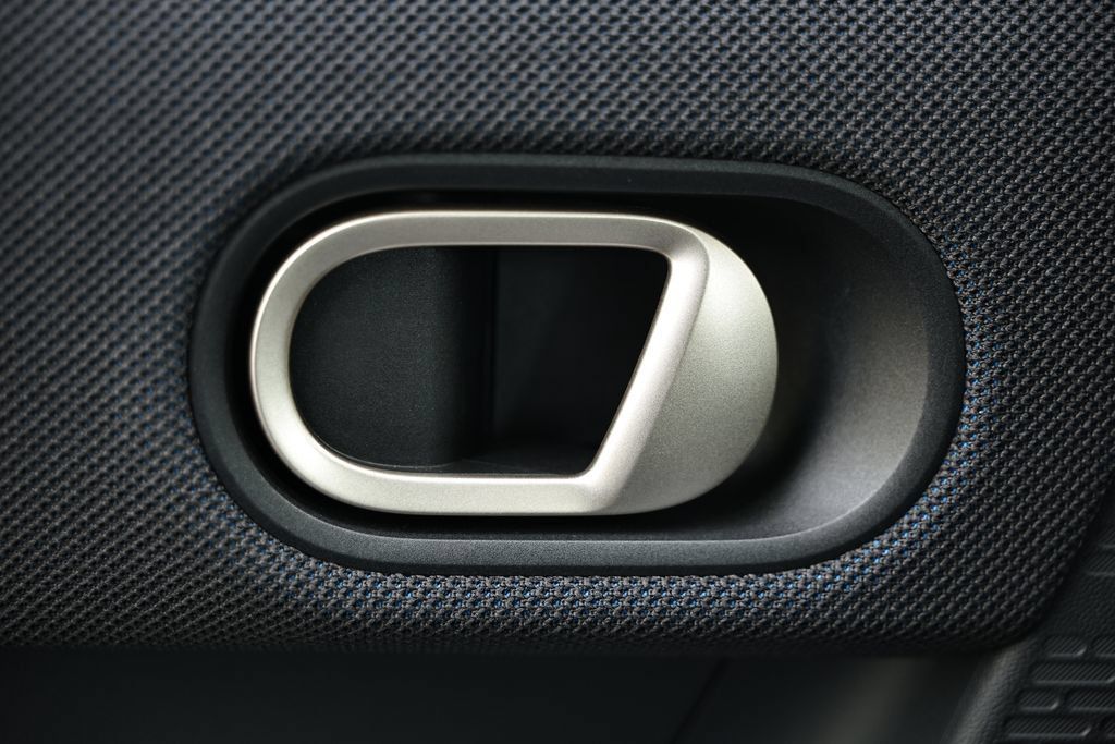 New 2026 MINI Cooper 2-Door Hardtop FWD image 15