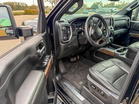 Used 2020 Chevrolet Silverado 3500 High Country w/ LPO, Hitch Package image 12