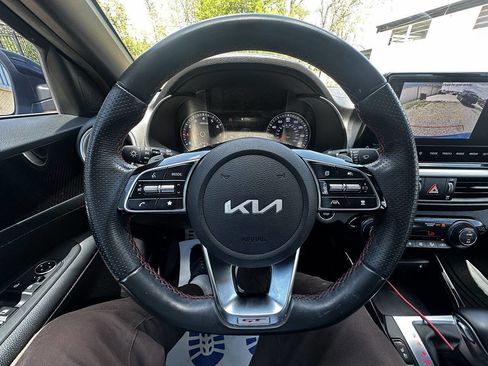 Used 2022 Kia Forte GT w/ GT2 Package FWD image 7
