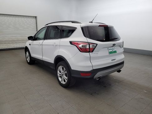 Used 2017 Ford Escape SE w/ Equipment Group 201A image 5