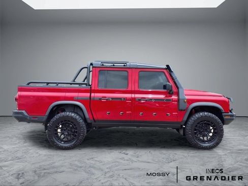 Used 2025 INEOS Grenadier Quartermaster AWD/4WD image 8