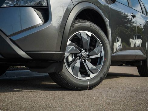 New 2026 Nissan Rogue SV image 6