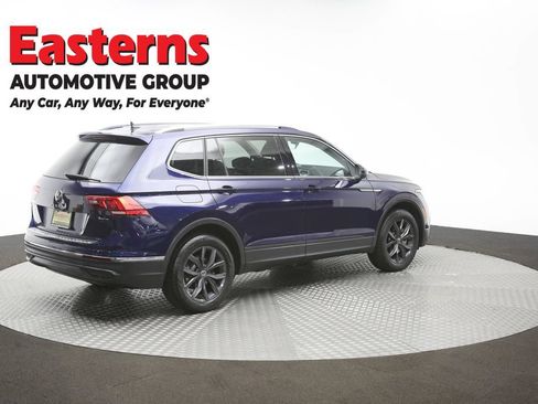 Used 2023 Volkswagen Tiguan SE AWD/4WD image 41