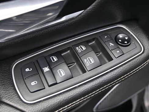 Used 2022 RAM 1500 Laramie AWD/4WD image 20