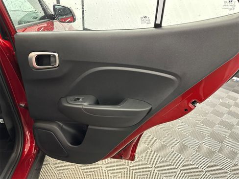 Used 2026 Hyundai Venue SE image 16