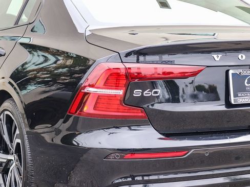 Used 2024 Volvo S60 B5 Core AWD/4WD image 7