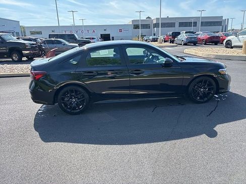 Used 2025 Honda Civic Sport image 6