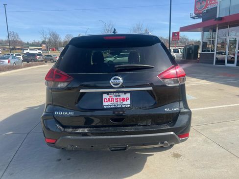 Used 2018 Nissan Rogue SL image 7
