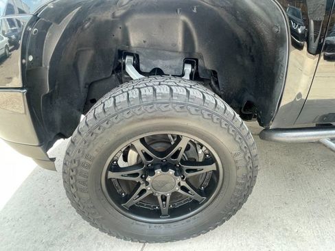 Used 2011 GMC Sierra 2500 Denali AWD/4WD image 19