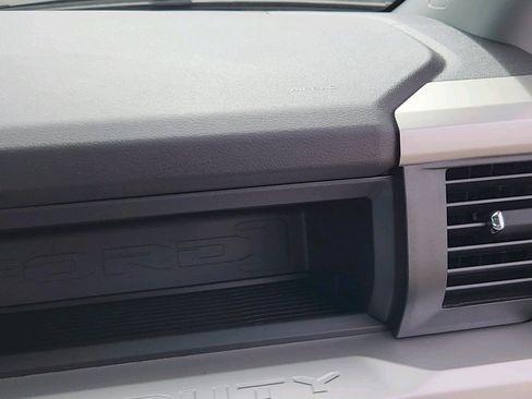 New 2024 Ford F550 4x4 Regular Cab Super Duty image 19