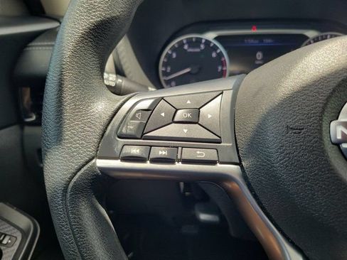 Certified 2024 Nissan Sentra SV FWD image 22