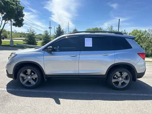 Used 2020 Honda Passport Touring image 2
