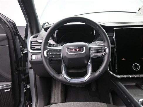 Certified 2025 GMC Acadia Elevation image 29