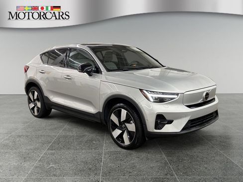 Certified 2023 Volvo C40 P8 Recharge Ultimate w/ Protection Package Premier AWD/4WD image 1