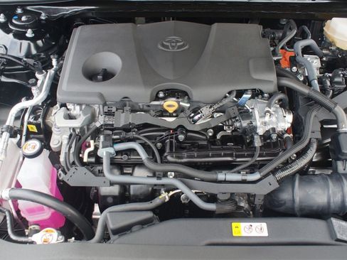 Used 2026 Toyota Camry SE FWD image 27