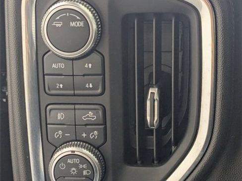 Used 2021 GMC Sierra 1500 Denali w/ Denali Ultimate Package image 18