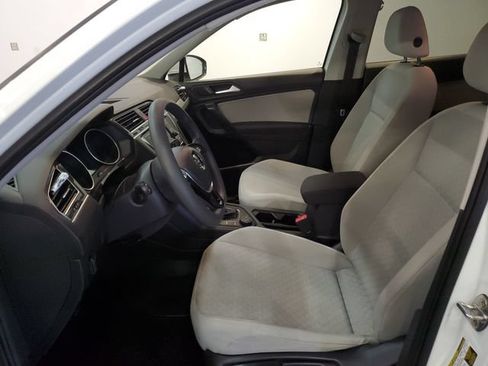 Used 2019 Volkswagen Tiguan S w/ 3rd Row Seat Package AWD/4WD image 11