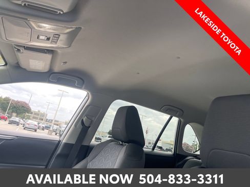 Certified 2025 Toyota RAV4 XLE FWD image 30