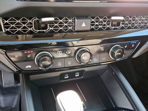 Used 2024 Honda Accord Touring image 17