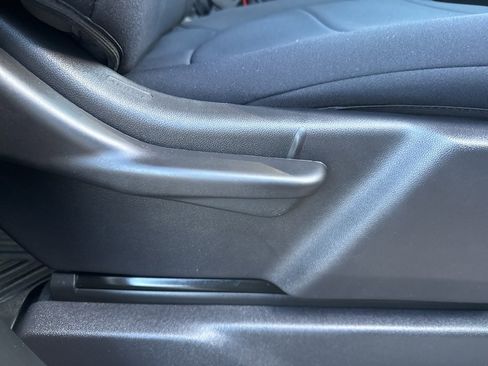 Certified 2024 Chevrolet Silverado 1500 Custom image 12