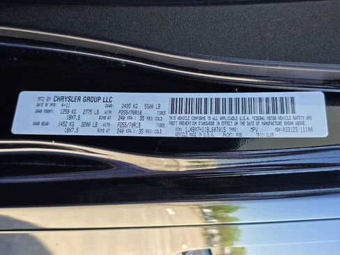 Used 2011 Jeep Wrangler 70th Anniversary w/ Connectivity Group image 38