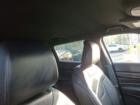 Certified 2023 Jeep Compass Trailhawk w/ Trailhawk Elite Group image 13