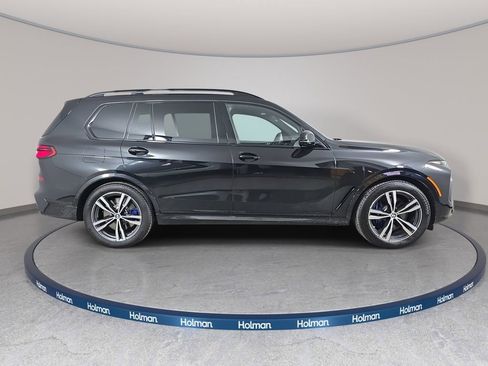 New 2026 BMW X7 M60i image 4